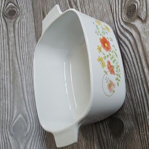 Corning ware vintage wildflower print 1 1/2 qt caserole